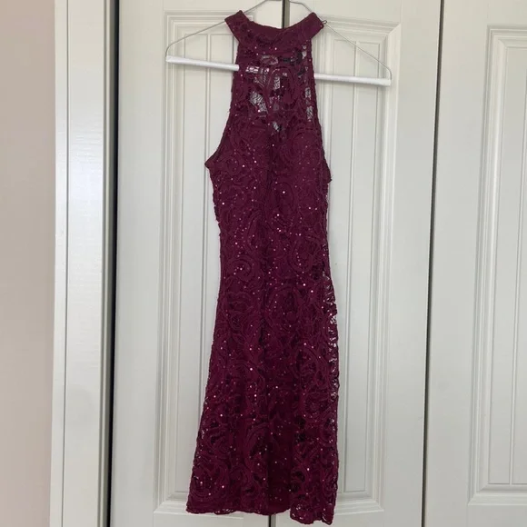 Windsor Dresses | Maroon Lace And Sequin Homecoming Dress | Color: Purple/Red | Size: Small | Pm-34202219's Closet Windsor Dresses | Maroon Lace And Sequin Homecoming Dress | Color: Purple/Red | Size: Small | Pm-34202219's Closet